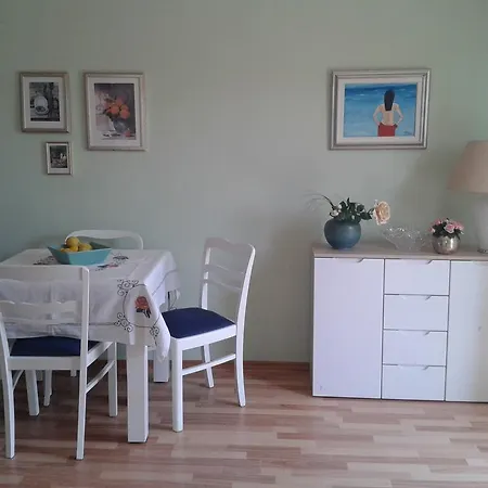 דירה Apartment Splitska